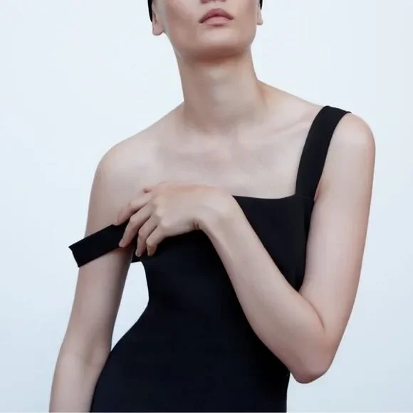zara black tube dress Zara Women's Black Rib Knit Strapless Bandeau Tube Cropped Tank Top Si –  Brie